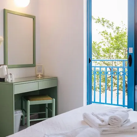 Ξενοδοχείο Nathalie Ιξιά