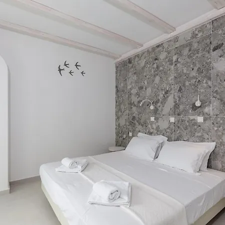 Nathalie Hotel 3*
