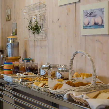 娜塔莉亚酒店 酒店 依克希亚