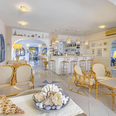 Nathalie Ixia (Rhodes)