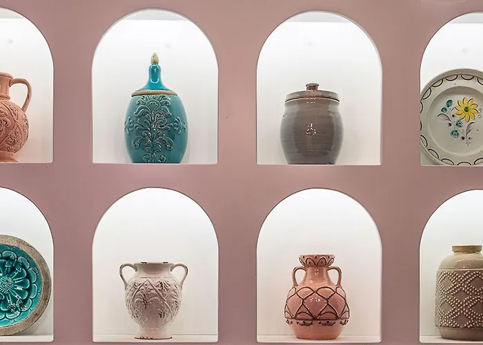 Nathalie ホテル 3*