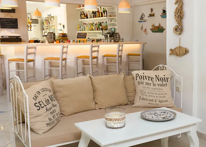 Nathalie إكْسِيا